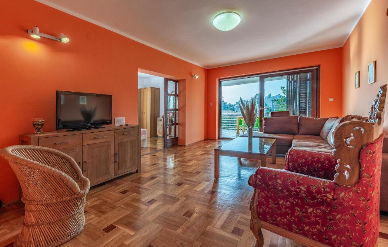 Apartments Pimpinella 普莱曼图拉 外观 照片