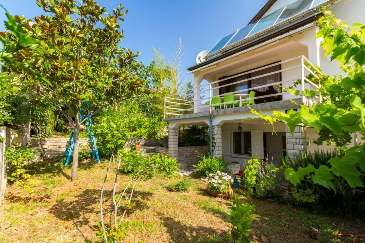 Apartments Pimpinella 普莱曼图拉 外观 照片